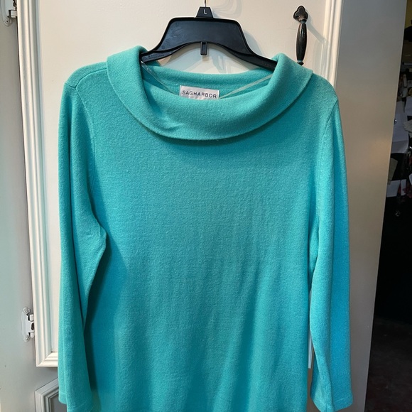 Sag harbor turquoise sweater - Picture 2 of 2